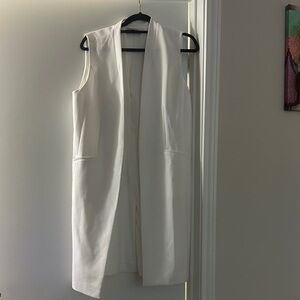 ANTONIO MELANI White Sleeveless Vest